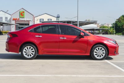 TOYOTA ALTIS 1.8 HV MID AT ปี2020 (1ขต4800)