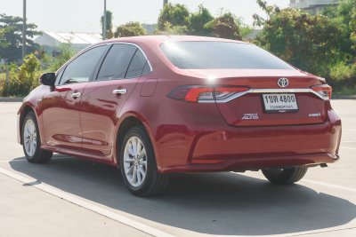 TOYOTA ALTIS 1.8 HV MID AT ปี2020 (1ขต4800)