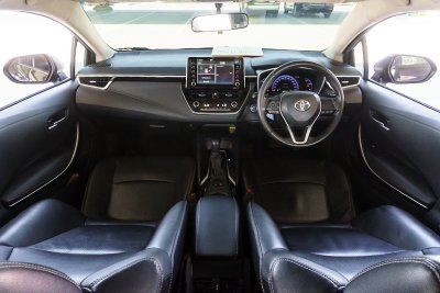 TOYOTA ALTIS 1.8 HV MID AT ปี2020 (1ขต4800)