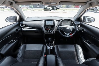 TOYOTA YARIS ATIV 1.2 SPORT AT 2022 (จท9605)