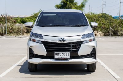 TOYOTA AVANZA 1.5 E AT ปี 2019 (9กธ3729)