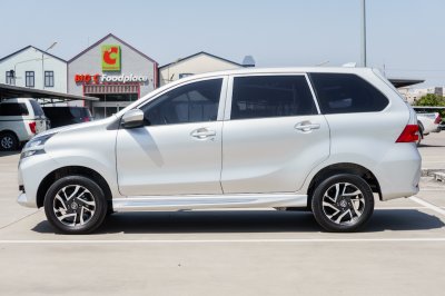 TOYOTA AVANZA 1.5 E AT ปี 2019 (9กธ3729)