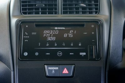 TOYOTA AVANZA 1.5 E AT ปี 2019 (9กธ3729)