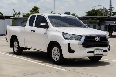 TOYOTA REVO CAB 2.4 Z EDITION ENTRY M/T ปี 2021 (3ฒช9058)