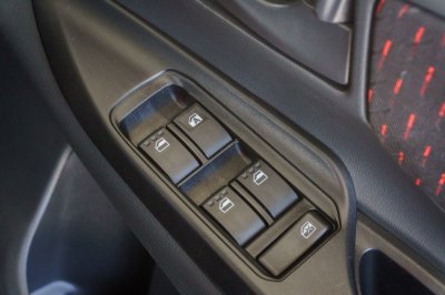 TOYOTA AVANZA 1.5 E AT ปี 2019 (9กธ3729)