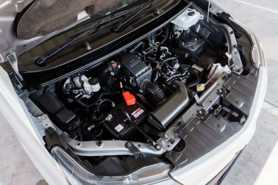 TOYOTA AVANZA 1.5 E AT ปี 2019 (9กธ3729)