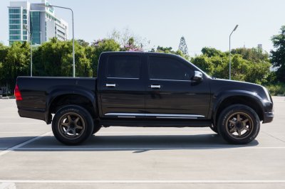 ISUZU D-MAX 2.5 D-CAB HI-LANDER X-SERIES SUPER TITANIUM NAVI MT ปี2011 (ญณ1106)