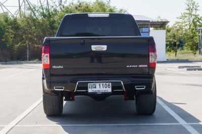 ISUZU D-MAX 2.5 D-CAB HI-LANDER X-SERIES SUPER TITANIUM NAVI MT ปี2011 (ญณ1106)