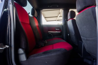 ISUZU D-MAX 2.5 D-CAB HI-LANDER X-SERIES SUPER TITANIUM NAVI MT ปี2011 (ญณ1106)