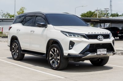 TOYOTA FORTUNER 2.4 LEGENDER ปี2022 (3ขฎ3354)