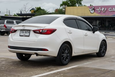 MAZDA 2 1.3 C ปี2021 (กฉ8374)