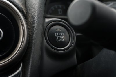 MAZDA 2 1.3 C ปี2021 (กฉ8374)