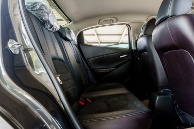 MAZDA 2 1.3 HIGH PLUS ปี2019 (8กร3998)