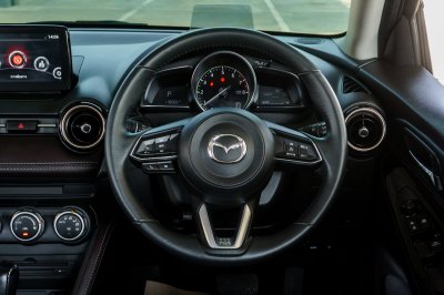MAZDA 2 1.3 HIGH PLUS ปี2019 (8กร3998)