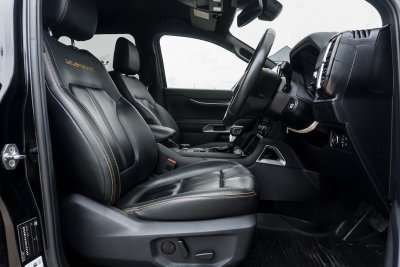 FORD RANGER DOUBLE CAB 2.0 WILDTRAK 4WD AT ปี2022 จด2023 (จฉ912)