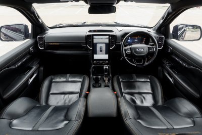 FORD RANGER DOUBLE CAB 2.0 WILDTRAK 4WD AT ปี2022 จด2023 (จฉ912)