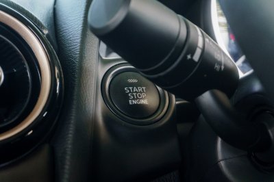 MAZDA 2 1.3 HIGH PLUS ปี2019 (8กร3998)