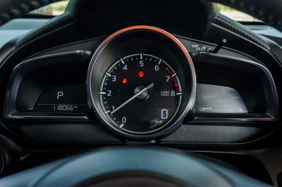 MAZDA 2 1.3 HIGH PLUS ปี2019 (8กร3998)