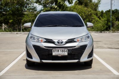 TOYOTA YARIS ATIV 1.2 J AT ปี 2019 (8กท1864)