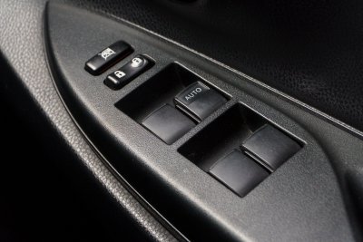 TOYOTA VIOS 1.5 J AT ปี 2018 (7กผ7611)