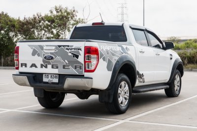 FORD RANGER 2.2 HI-RIDER DOUBLE CAB XLT AT ปี2020 (กธ8246)