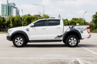FORD RANGER 2.2 HI-RIDER DOUBLE CAB XLT AT ปี2020 (กธ8246)