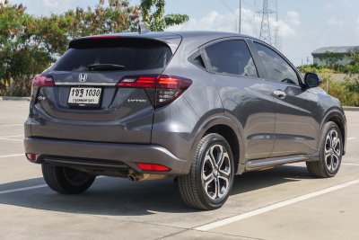 HONDA HR-V 1.8 EL AT ปี2020 (1ขฐ1030)