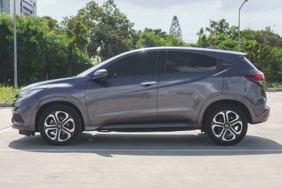 HONDA HR-V 1.8 EL AT ปี2020 (1ขฉ1605)