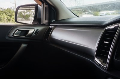 FORD RANGER 2.2 HI-RIDER DOUBLE CAB XLT AT ปี2020 (กธ8246)