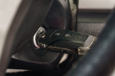 FORD RANGER 2.2 HI-RIDER DOUBLE CAB XLT AT ปี2020 (กธ8246)