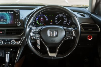 HONDA ACCORD 2.0 E:HEV EL+ AT ปี 2021 (9กส6929)