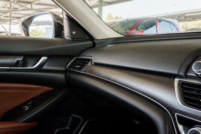 HONDA ACCORD 2.0 E:HEV EL+ AT ปี 2021 (9กส6929)