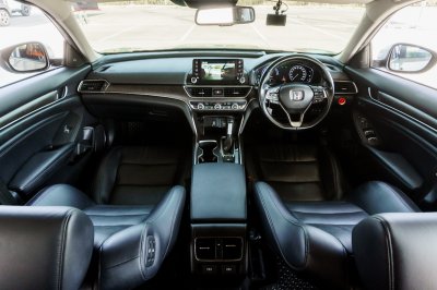 HONDA ACCORD 2.0 E:HEV TECH AT ปี 2022 (3ขภ9273)