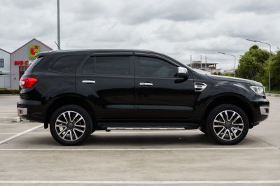 FORD EVEREST 2.0 TITANIUM+ 4WD ปี2022 (4ขย5988)