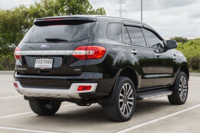 FORD EVEREST 2.0 TITANIUM+ 4WD ปี2022 (4ขย5988)