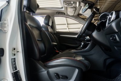 MG ZS 1.5 LIMITED EDITION ปี2022 (3ขฉ2317)