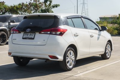 TOYOTA YARIS 1.2 E AT ปี2017 (7กข917)