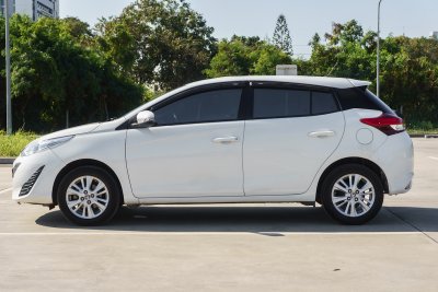 TOYOTA YARIS 1.2 E AT ปี2017 (7กข917)