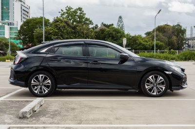 HONDA CIVIC 1.5 TURBO (FK) ปี2019 (ฎษ3795)