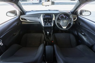 TOYOTA YARIS 1.2 E AT ปี2017 (7กข917)