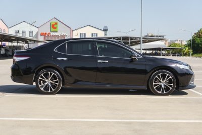 TOYOTA CAMRY 2.5 HV PREMIUM AT ปี 2019 (8กณ9377)