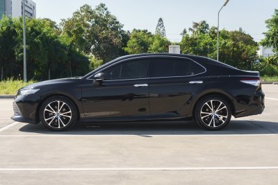 TOYOTA CAMRY 2.5 HV PREMIUM AT ปี 2019 (8กณ9377)