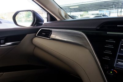 TOYOTA CAMRY 2.5 HV PREMIUM AT ปี 2019 (8กณ9377)