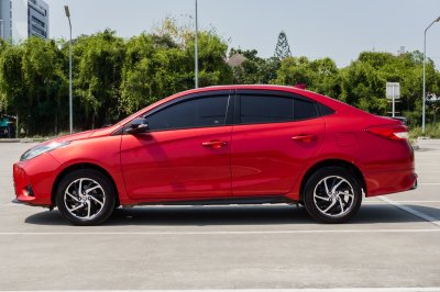 TOYOTA YARIS ATIV 1.2 MID ปี2020 จด2021 (1ขบ7741)