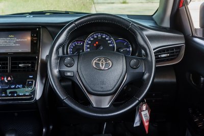 TOYOTA YARIS ATIV 1.2 MID ปี2020 จด2021 (1ขบ7741)