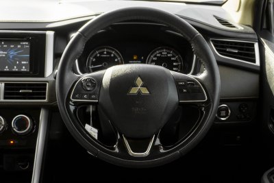 MITSUBISHI X-PANDER CROSS 1.5 ปี2020 จด2021 (2ขค8433)