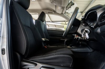 TOYOTA REVO 2.4 DOUBLE CAB Z EDITION ENTRY ปี2021 (1ขษ2166)