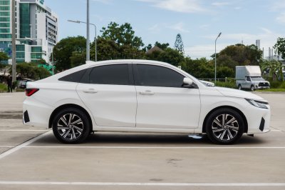 TOYOTA YARIS ATIV 1.2 SMART ปี2025 (6ขอ438)