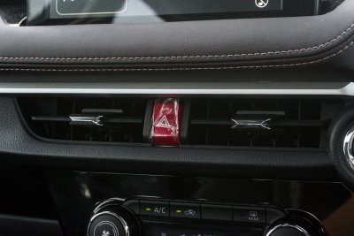 TOYOTA YARIS ATIV 1.2 PREMIUM ปี2023 (4ขศ827)