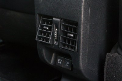 TOYOTA YARIS ATIV 1.2 PREMIUM ปี2023 (4ขศ827)